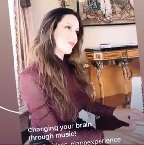 Meet your Posher, Lina